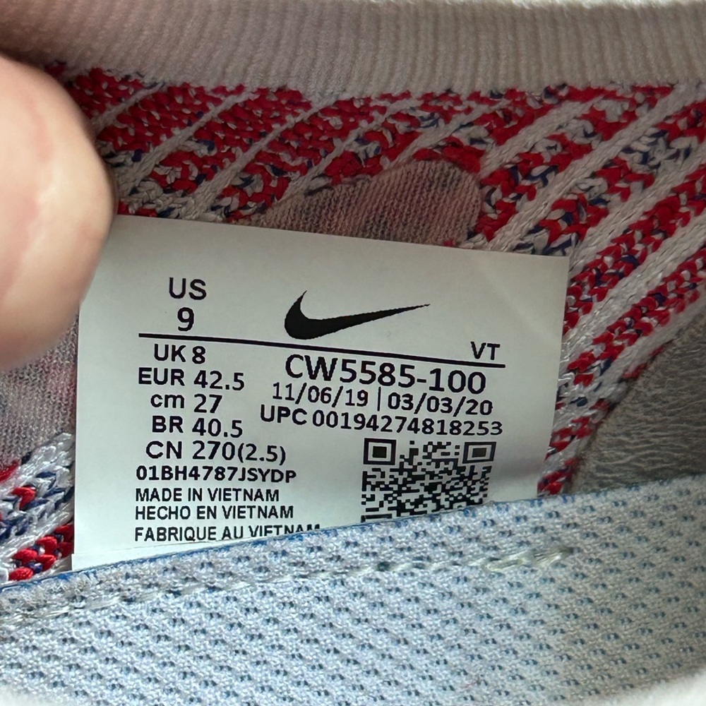 Nike Air Vapormax Flyknit 3 USA Red White Blue Mens Size 9 Rare CW5585-100 - Picture 11 of 12